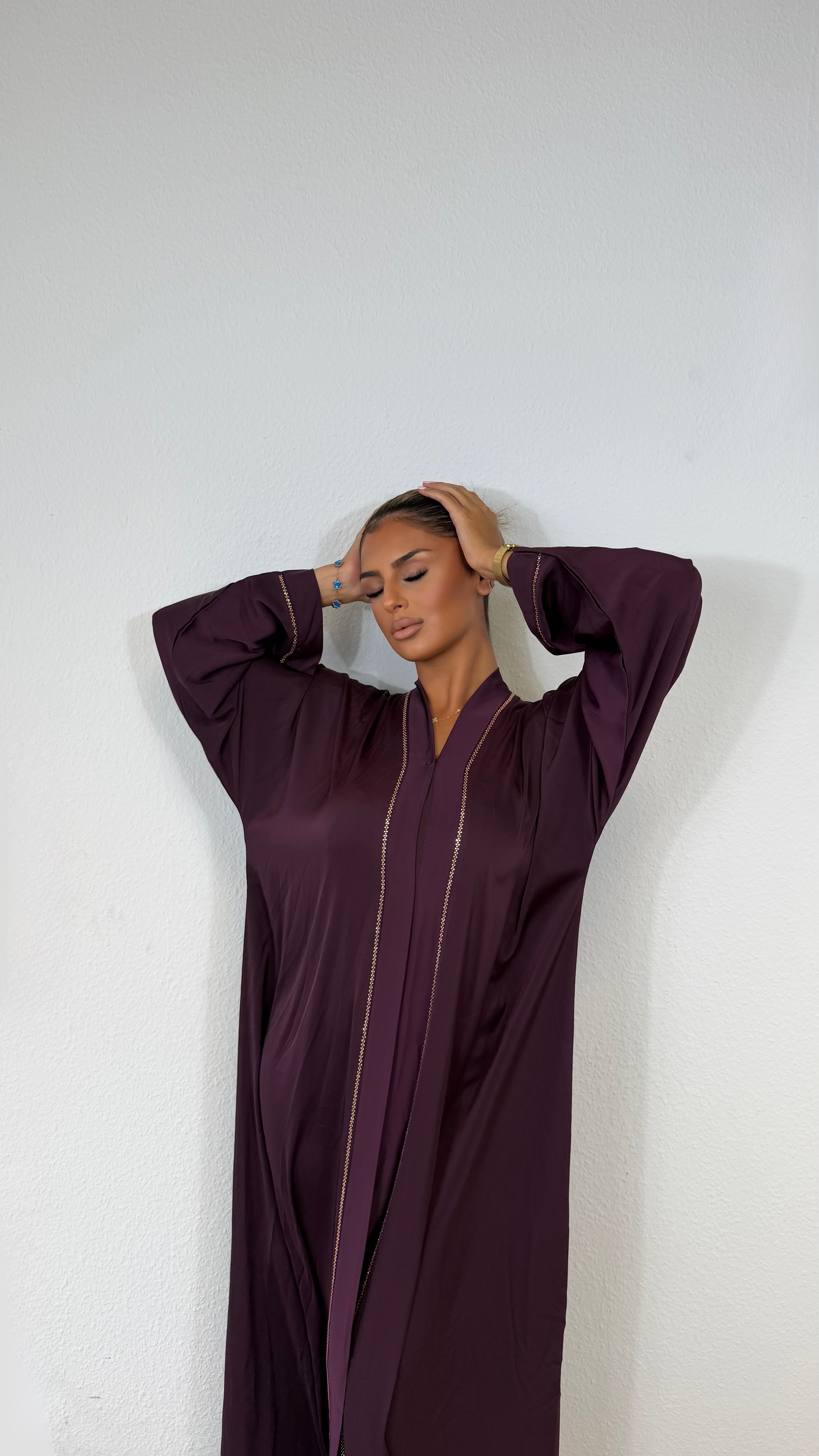Abaya mit Steine